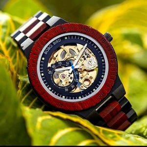 Sandalwood Men's Automatic Mechanical Watch!